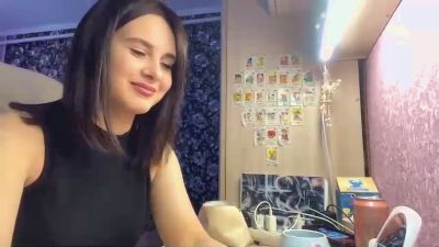 ZENDAYAS_EYES webcam model stream image