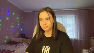ZENDAYAS_EYES webcam model stream image