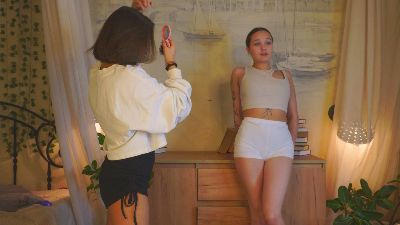 JenevaParlow webcam model stream image