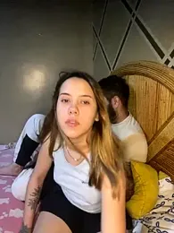 coupleyys webcam model stream image