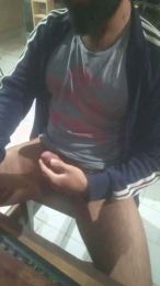 Aguustin21 webcam model stream image