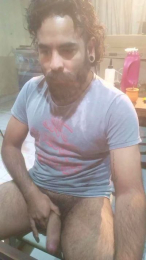 Aguustin21 webcam model stream image