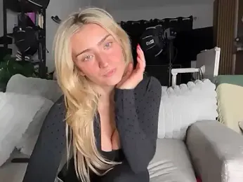 meggsworld webcam model stream image