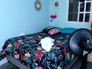 kimberlndiana webcam model stream image