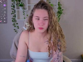 Elsiee-Cuttiess webcam model stream image