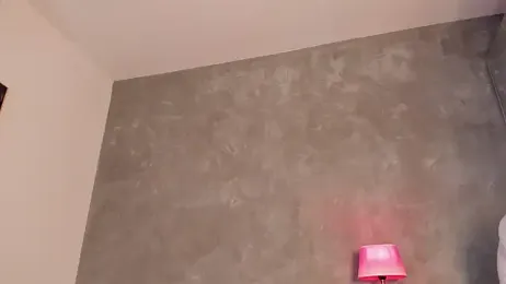 dylan_cross_ webcam model stream image