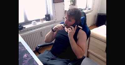 Feedbag webcam model stream image