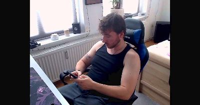 Feedbag webcam model stream image