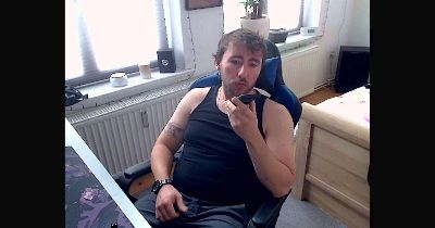 Feedbag webcam model stream image