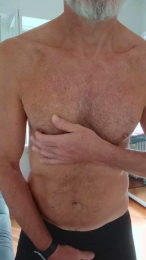 ItalSilverDaddy webcam cam4 model stream image