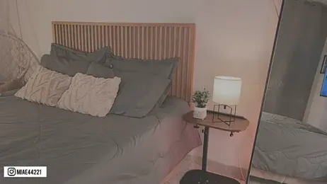 Little_Emma_11 webcam model stream image