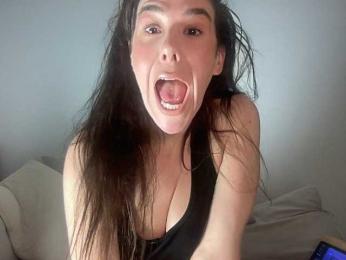 MilkHoneyLullabies webcam model stream image