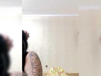 Meri1994 webcam model stream image