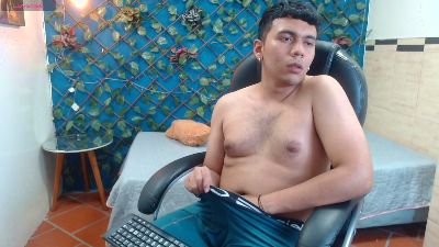 titanxero webcam model stream image