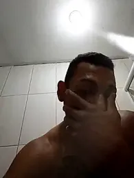 oPretin013 webcam model stream image