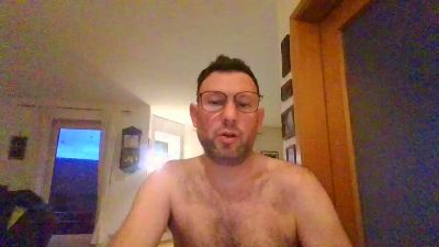 HandsomeGuy1983 webcam model stream image