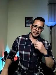 towers_j webcam model stream image