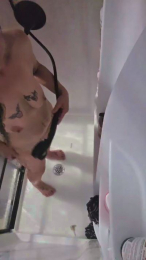 Vagtattoo webcam model stream image