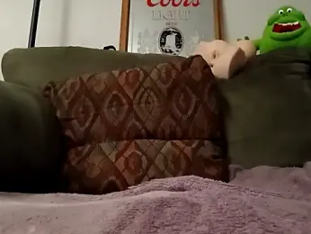 EZs_FuKRoOm webcam model stream image