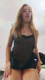 playwithniky webcam model stream image