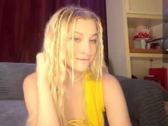 zoe__0 webcam model stream image