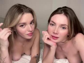 love_machine_ webcam model stream image