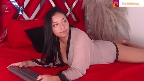 DaniielleRogg webcam model stream image