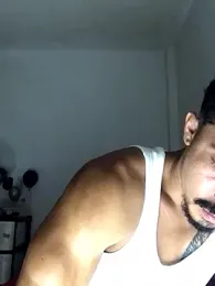 Owenferrara webcam model stream image