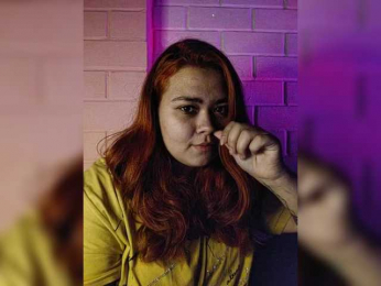 NessiePolly webcam model stream image
