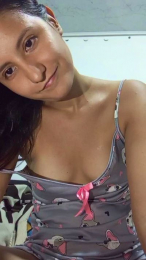 emma_strange4 webcam model stream image