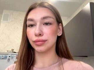 Cleo Micha webcam model stream image