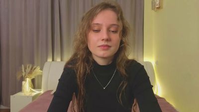 LynneRencher webcam cam4 model stream image