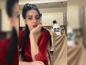 Mil_Kiss webcam model stream image