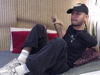 Michaell Spinelly webcam model stream image