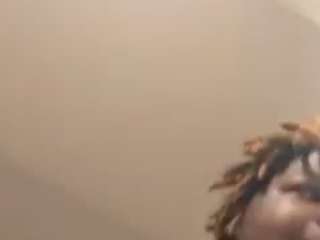 spongeboblover webcam model stream image