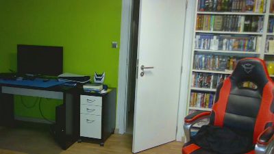 trainsx webcam model stream image