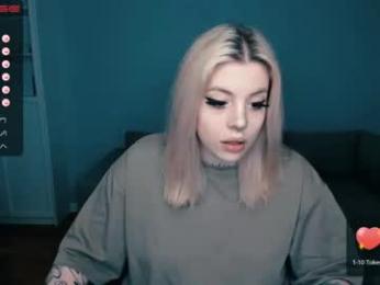 succubus_leslie webcam model stream image