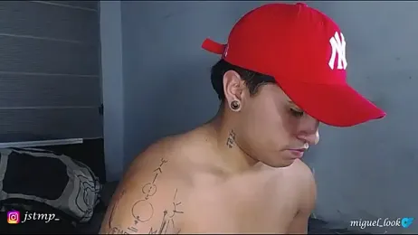 boylatin_7 webcam model stream image