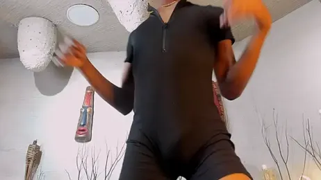 LeonardTunder webcam model stream image