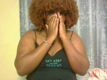 Sexyniya webcam model stream image