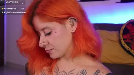 Daarlene webcam model stream image