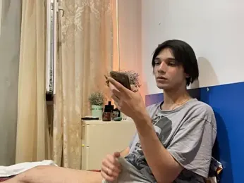 NikGive webcam model stream image