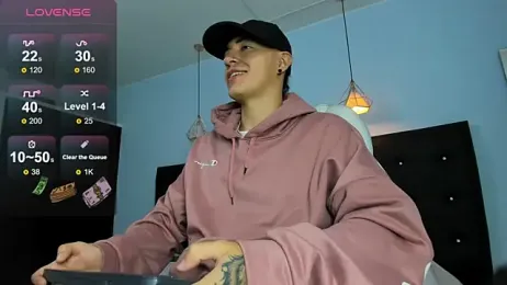 Lobo_17_ webcam model stream image