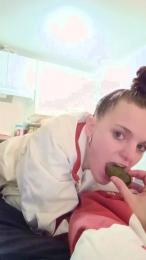 Lilbbyfreak webcam model stream image