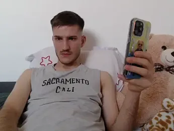 yoyoboy988 webcam model stream image