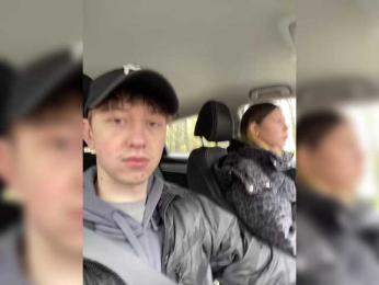 MiaTwins webcam model stream image