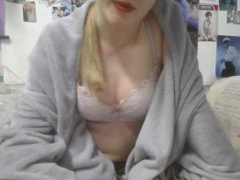 LiraLee webcam model stream image