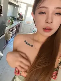 tuanzi125216 webcam model stream image