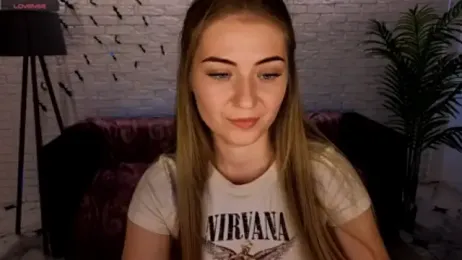 Adelyna_Bird webcam model stream image