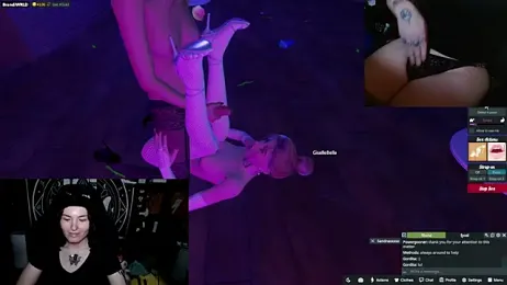 BrandiWRLD_999 webcam model stream image
